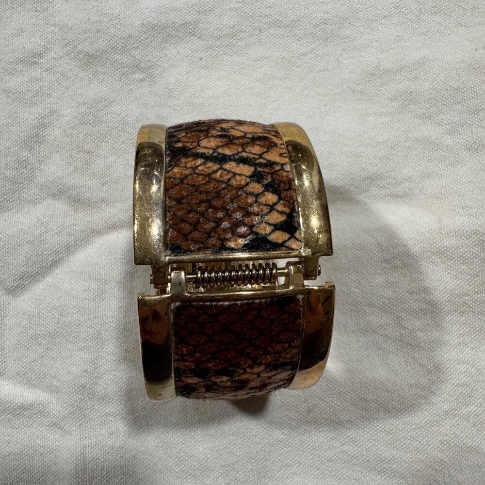 Snakeskin Animal Print Hinged Statement Bracelet - Picture 5 of 9